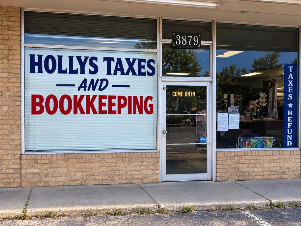 Holly's Taxes and Bookkeeping window at 3879 Scotts Plaza Dr, Jay, FL